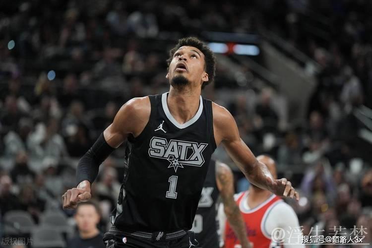 NBA杯赛12月14日:文班亚马精彩表现,马刺迎战雷霆 NBA杯赛12月14日:文班亚马精彩表现,马刺迎战雷霆